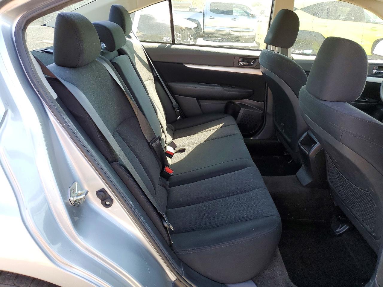 2013 SUBARU LEGACY 2.5I photo 19