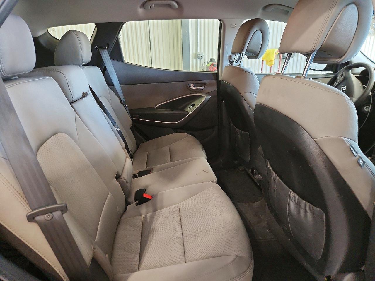 2016 HYUNDAI SANTA FE SPORT 2.4L photo 31