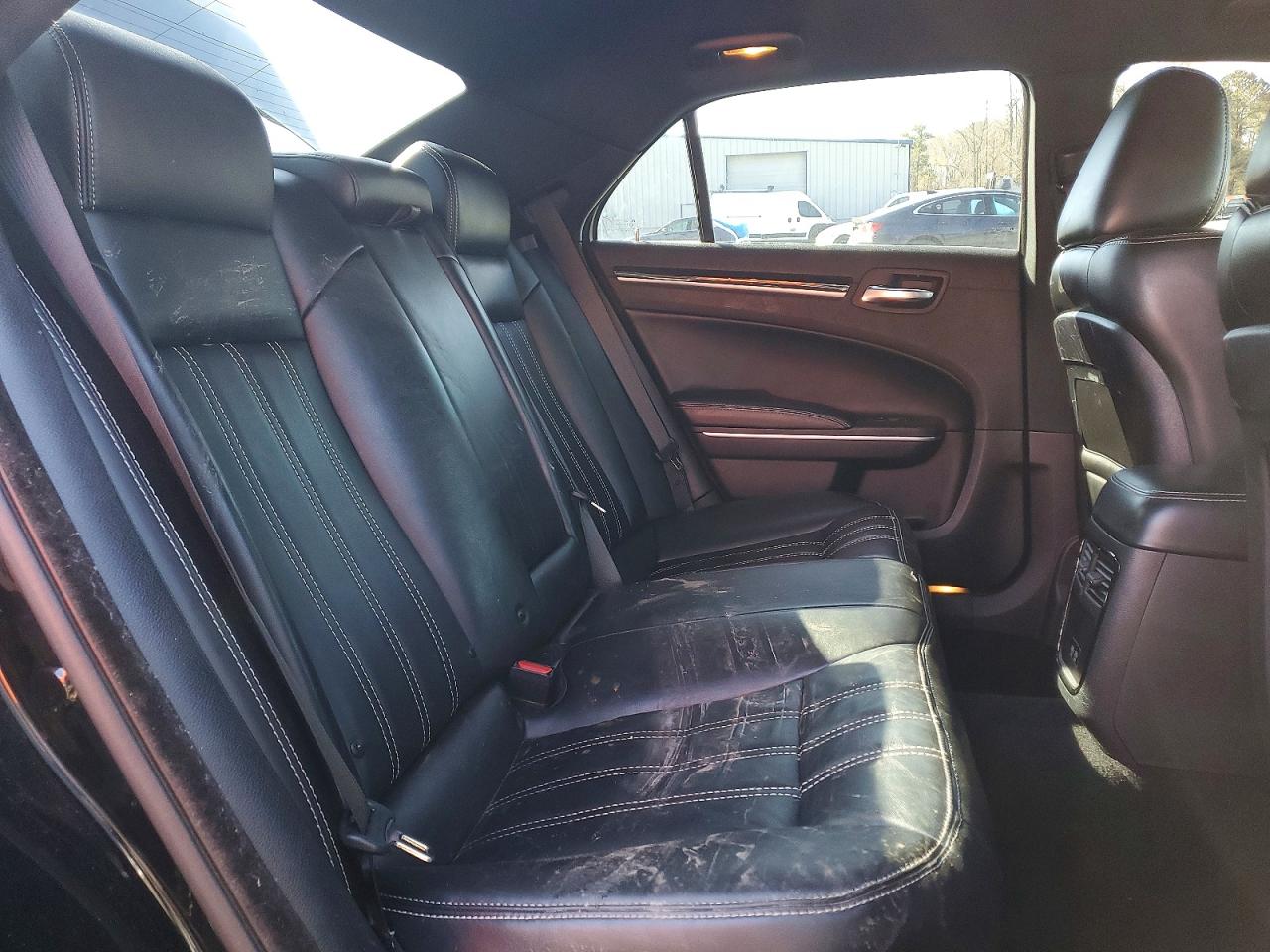 2021 CHRYSLER 300 S photo 19