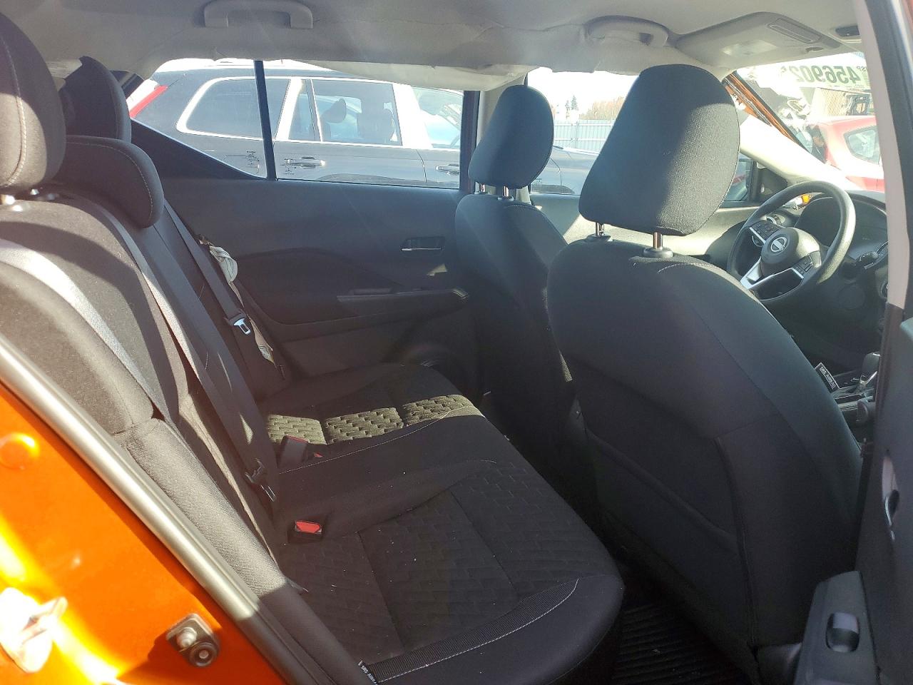 2022 NISSAN KICKS SV photo 10