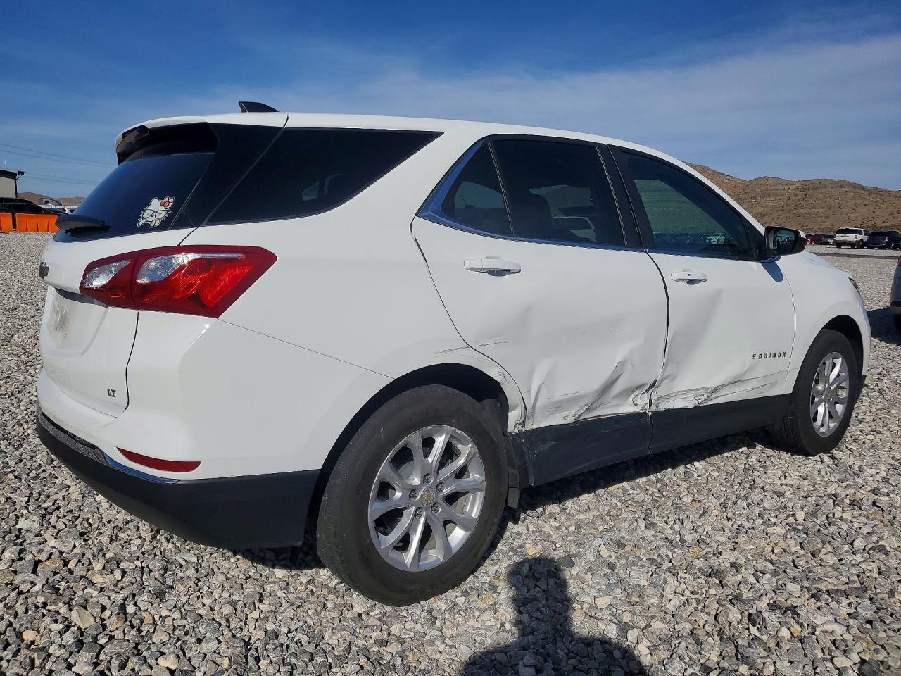 2021 CHEVROLET EQUINOX LT photo 5