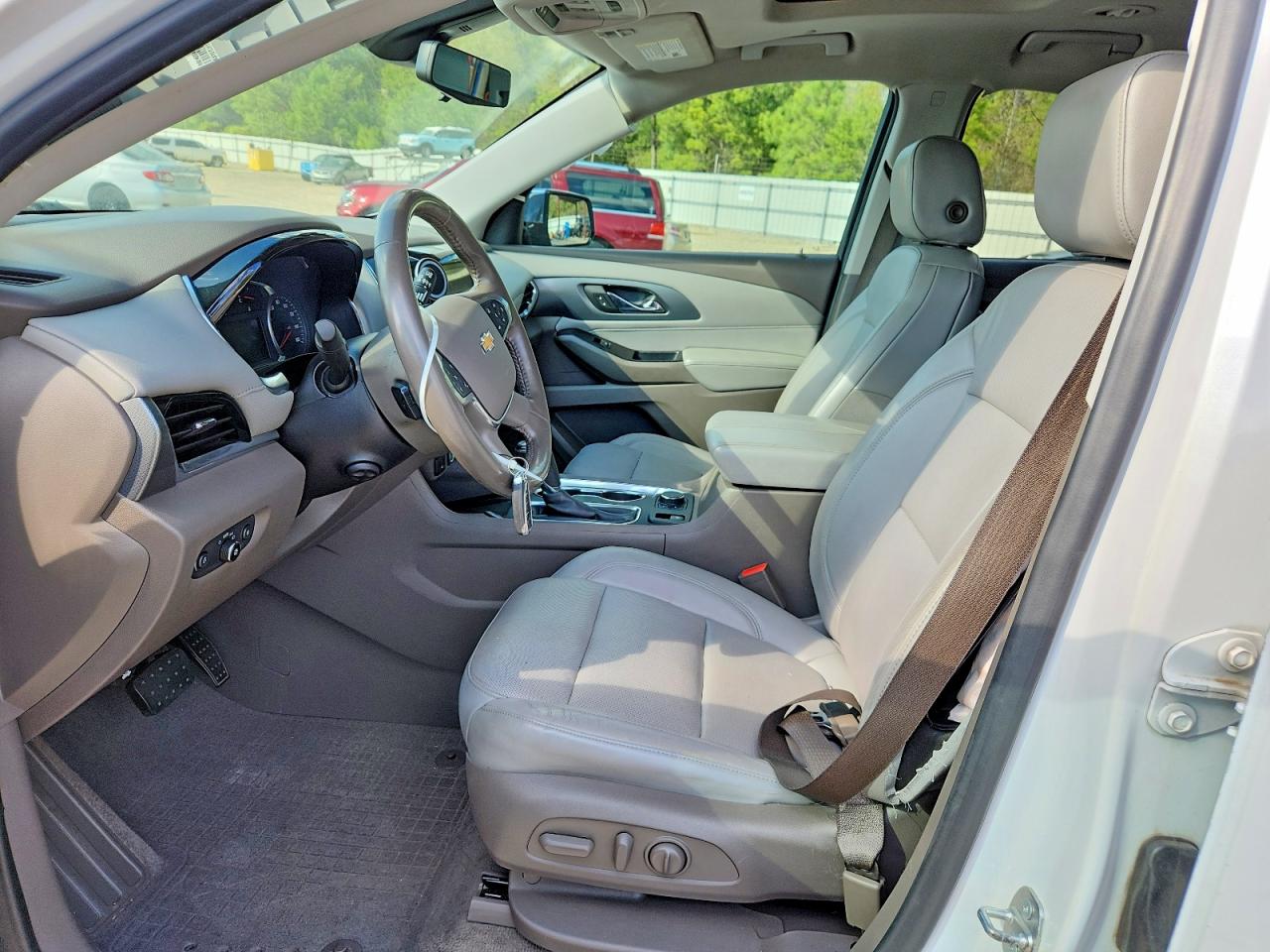 2019 CHEVROLET TRAVERSE PREMIER photo 7