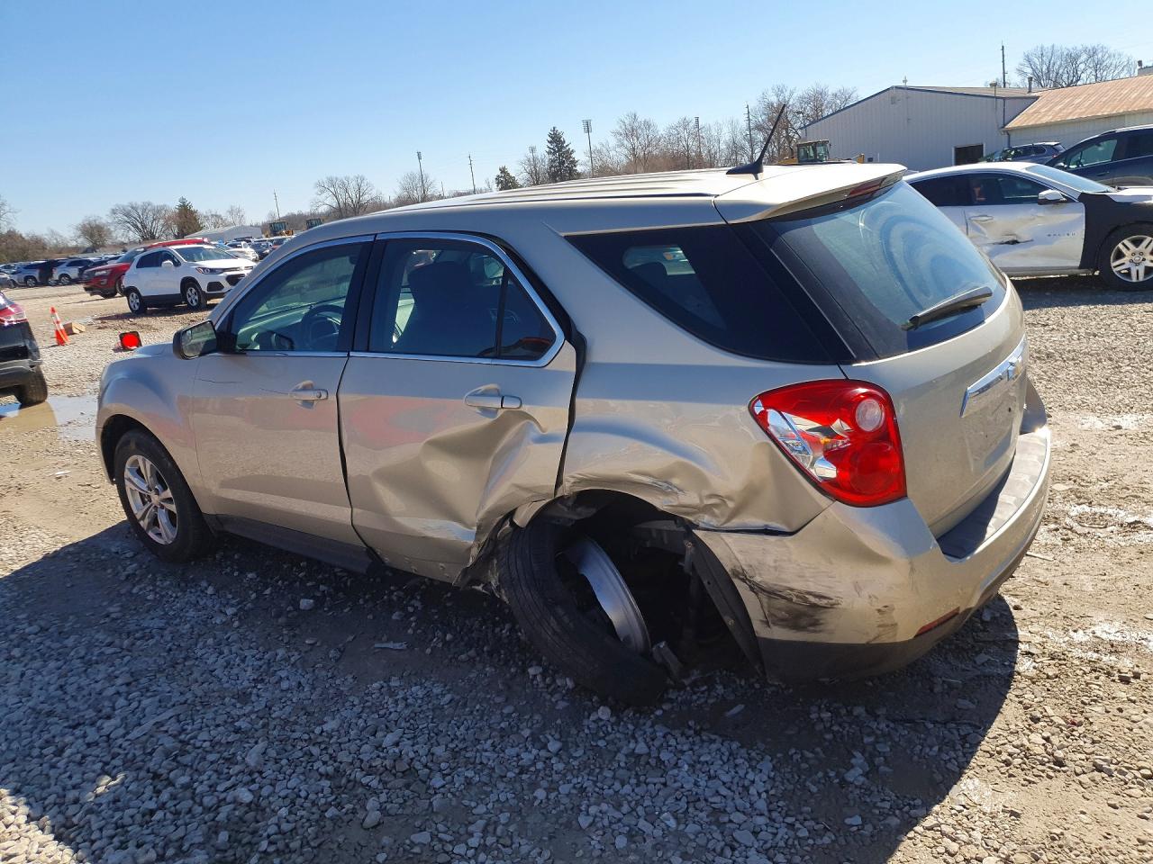 2013 CHEVROLET EQUINOX LS photo 2