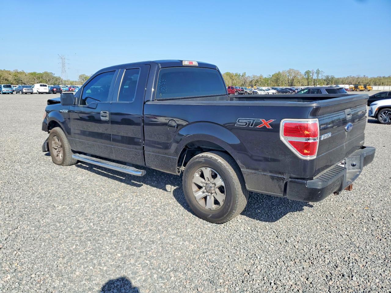 2014 FORD F150 SUPER CAB photo 2