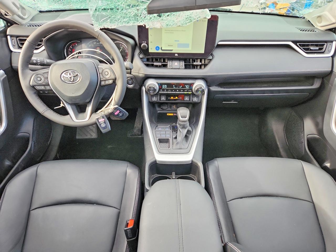 2025 TOYOTA RAV4 XLE PREMIUM photo 15
