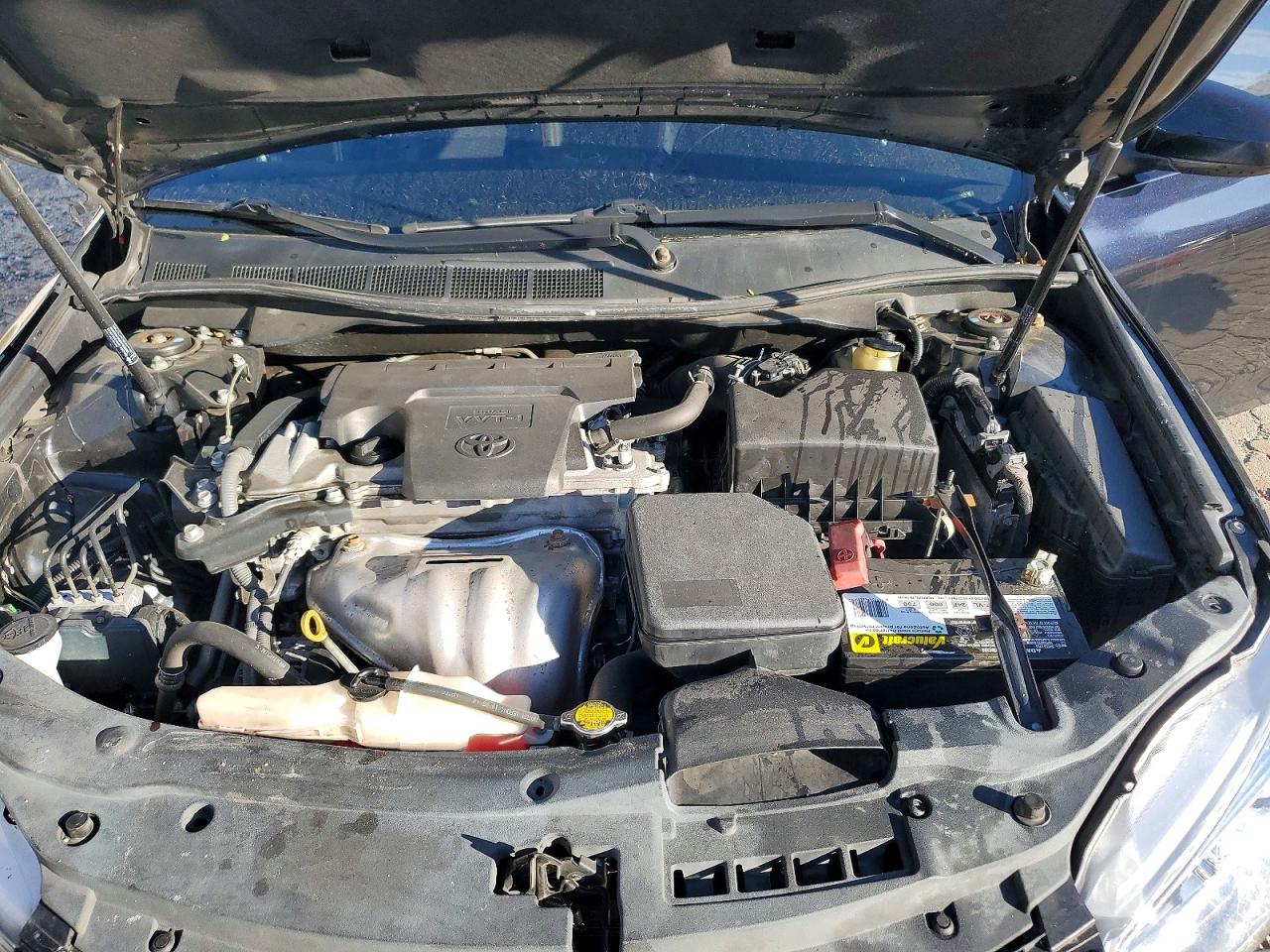 2015 TOYOTA CAMRY SE photo 11