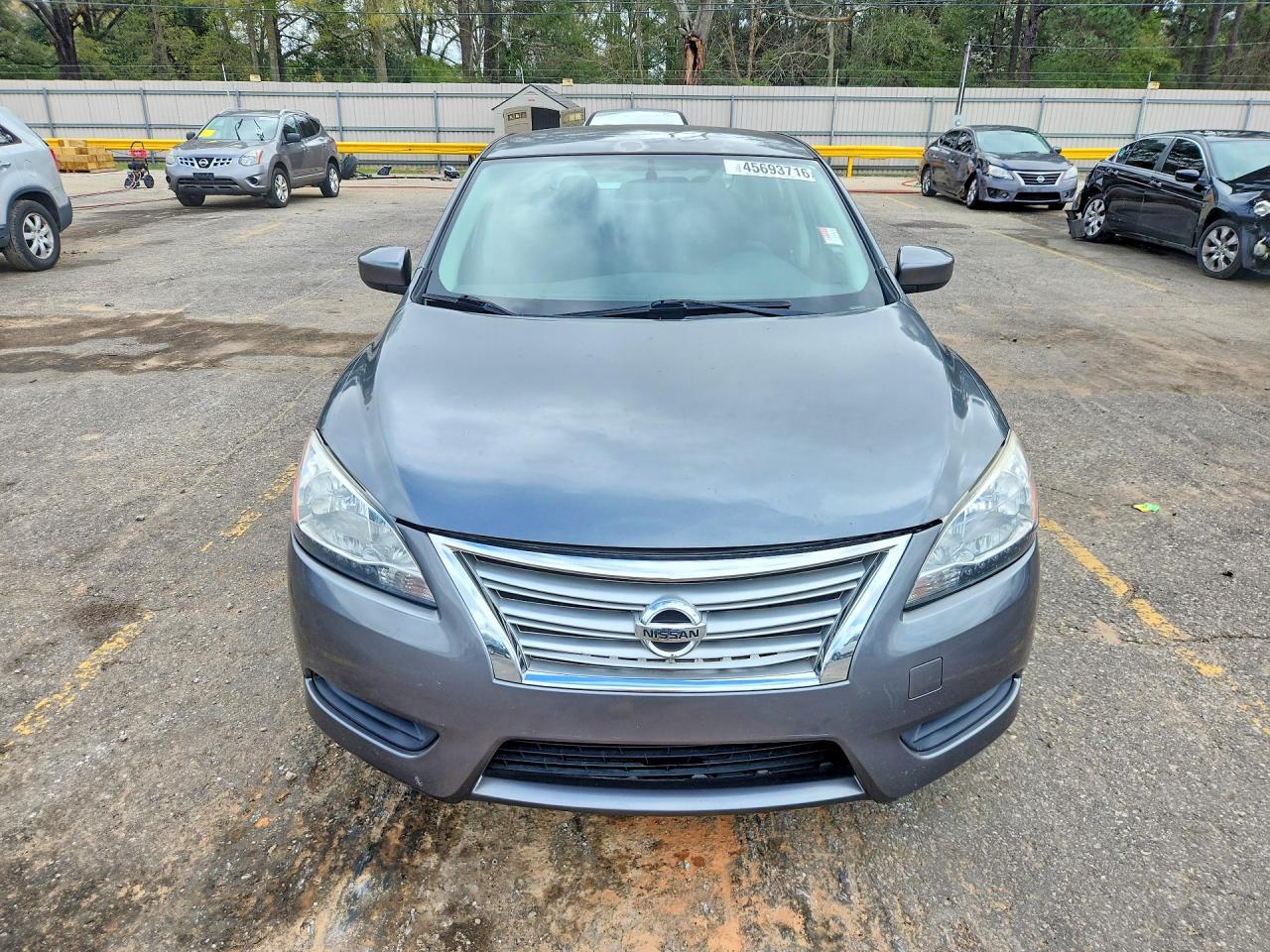 2015 NISSAN SENTRA S photo 13