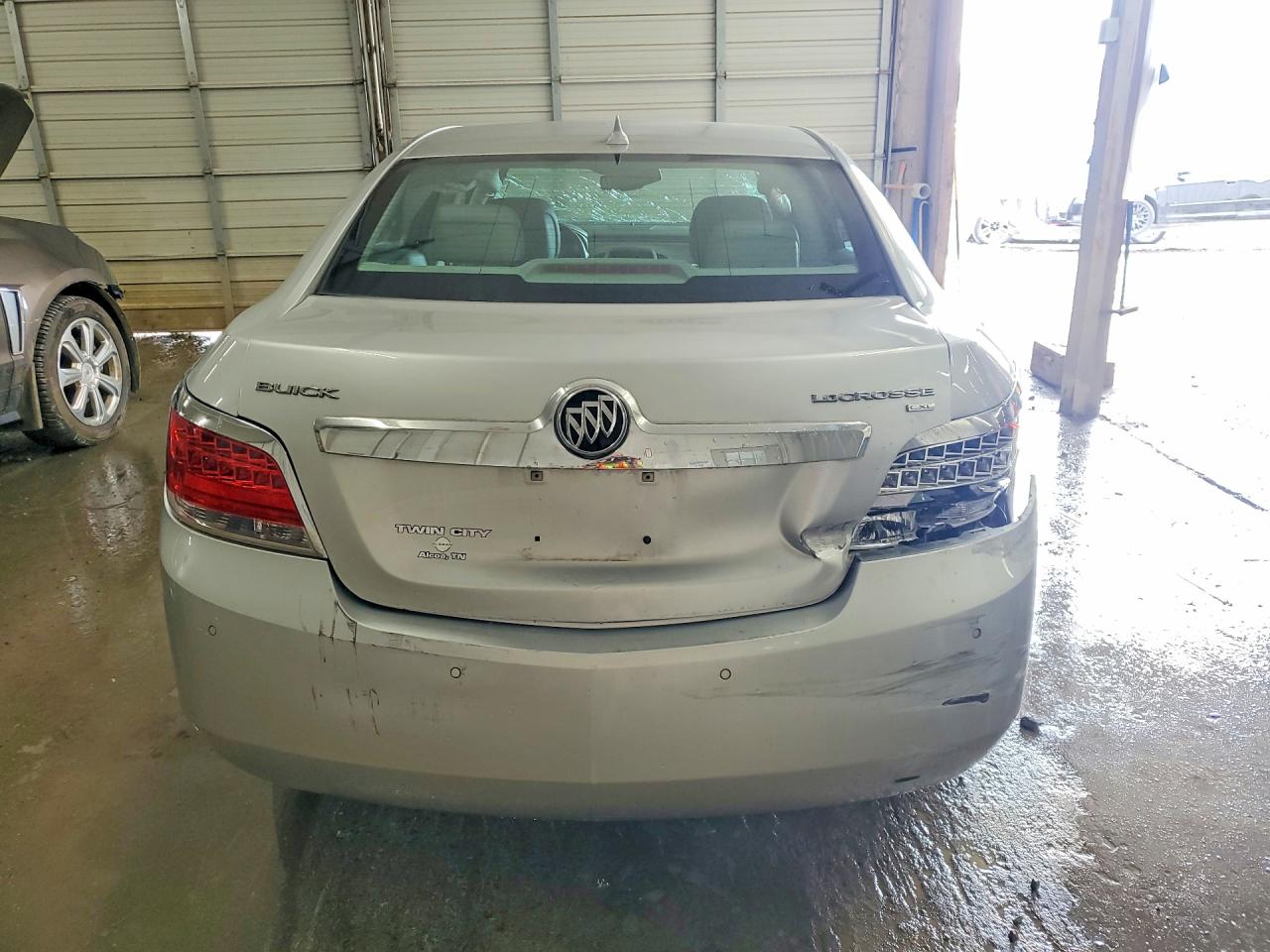 2010 BUICK LACROSSE CXL photo 6