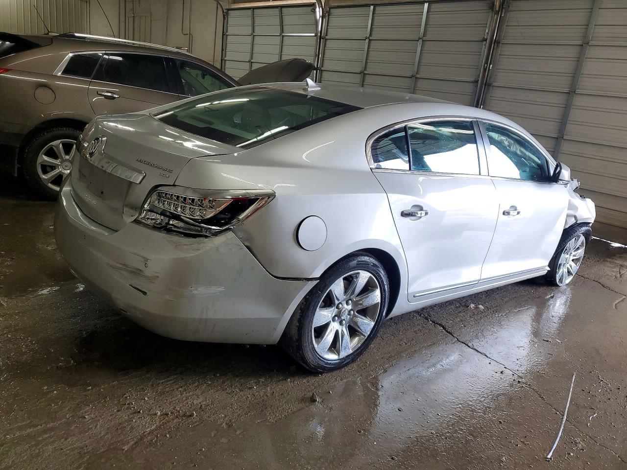 2010 BUICK LACROSSE CXL photo 3