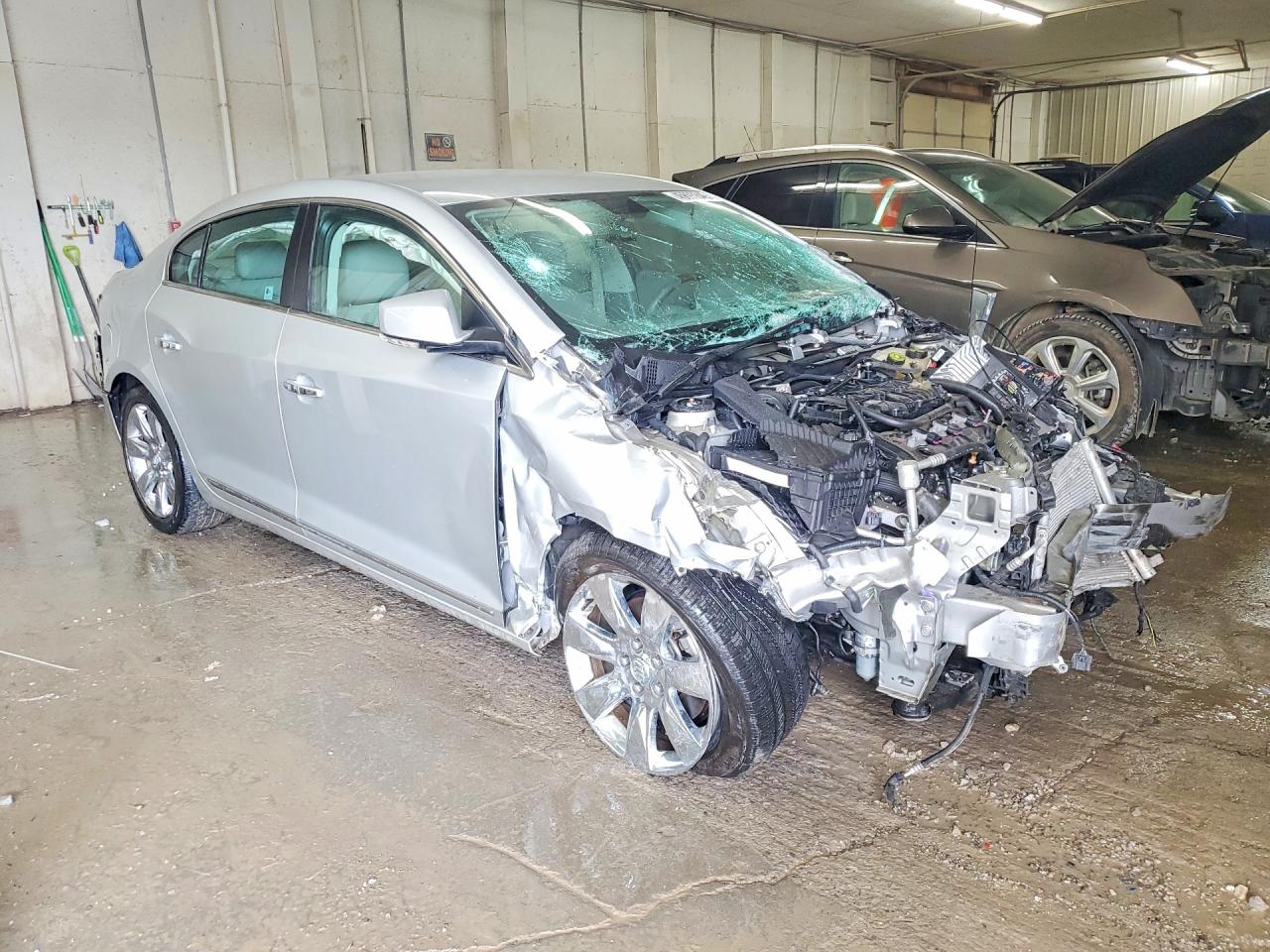 2010 BUICK LACROSSE CXL photo 4