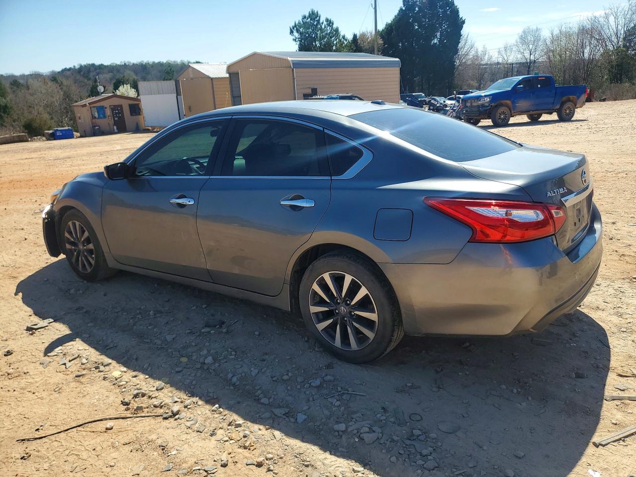 2017 NISSAN ALTIMA 2.5 SV photo 3