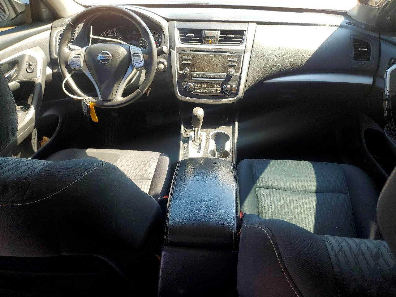 2017 NISSAN ALTIMA 2.5 SV photo 15