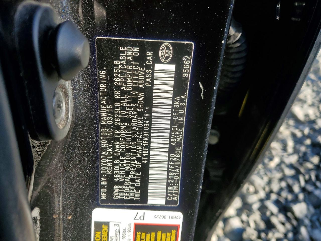 2015 TOYOTA CAMRY SE photo 23