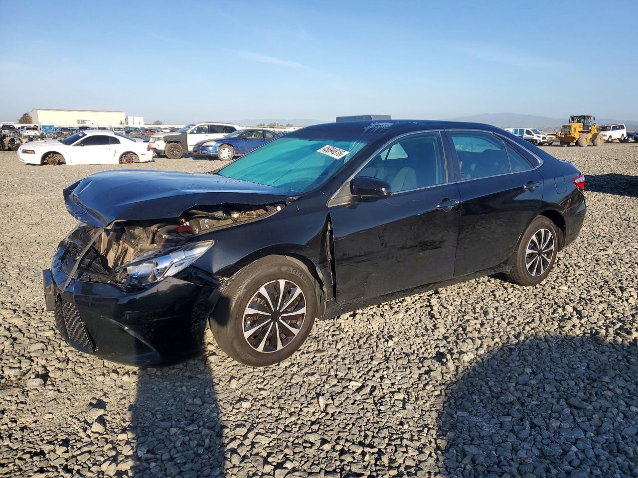 2015 TOYOTA CAMRY