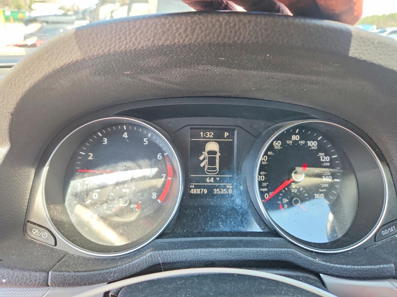 2017 VOLKSWAGEN PASSAT S photo 9