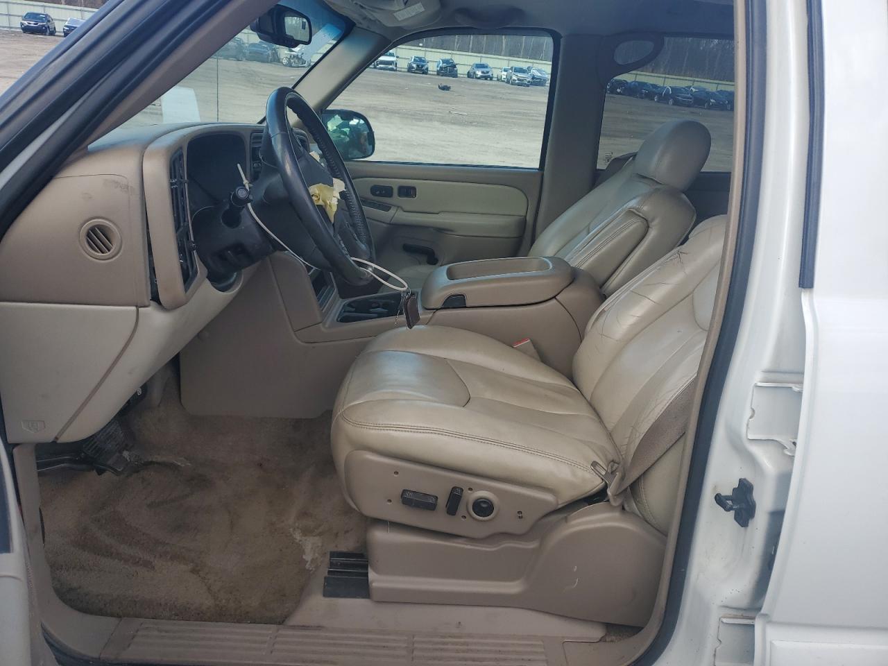 2003 CHEVROLET TAHOE K1500 photo 19