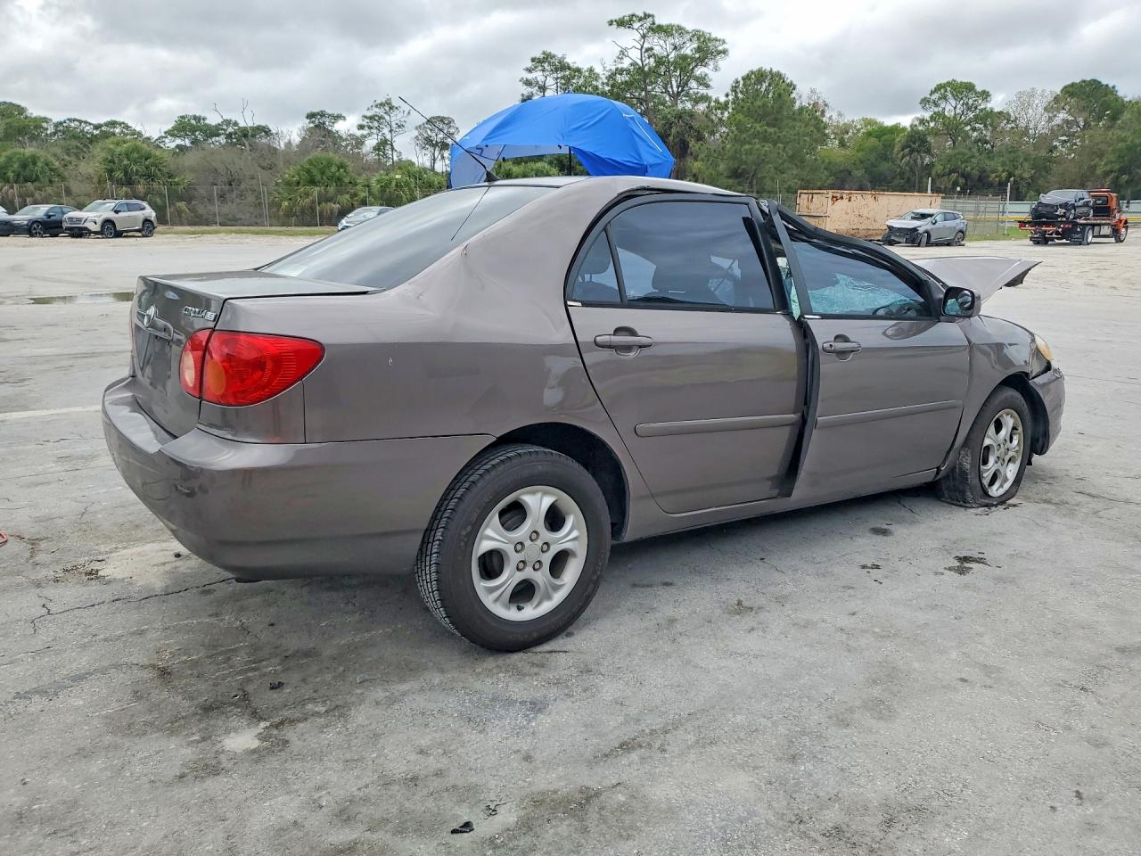 2003 TOYOTA COROLLA LE photo 5