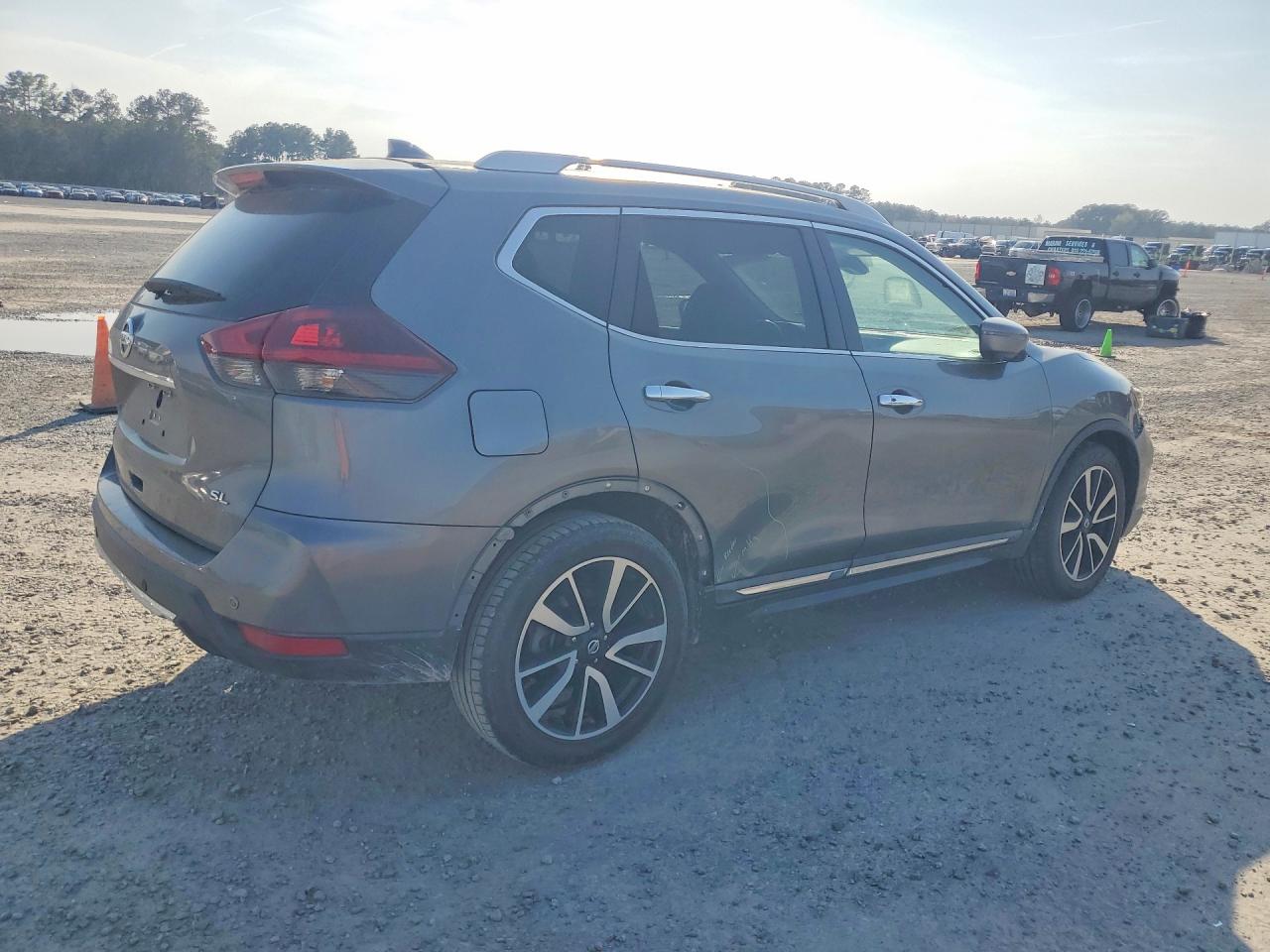 2020 NISSAN ROGUE SL photo 3