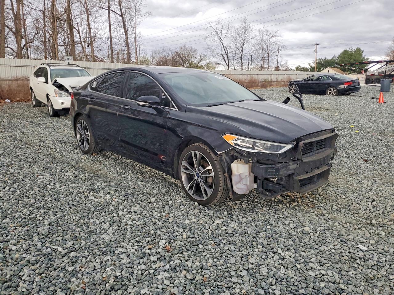 2020 FORD FUSION TITANIUM photo 4