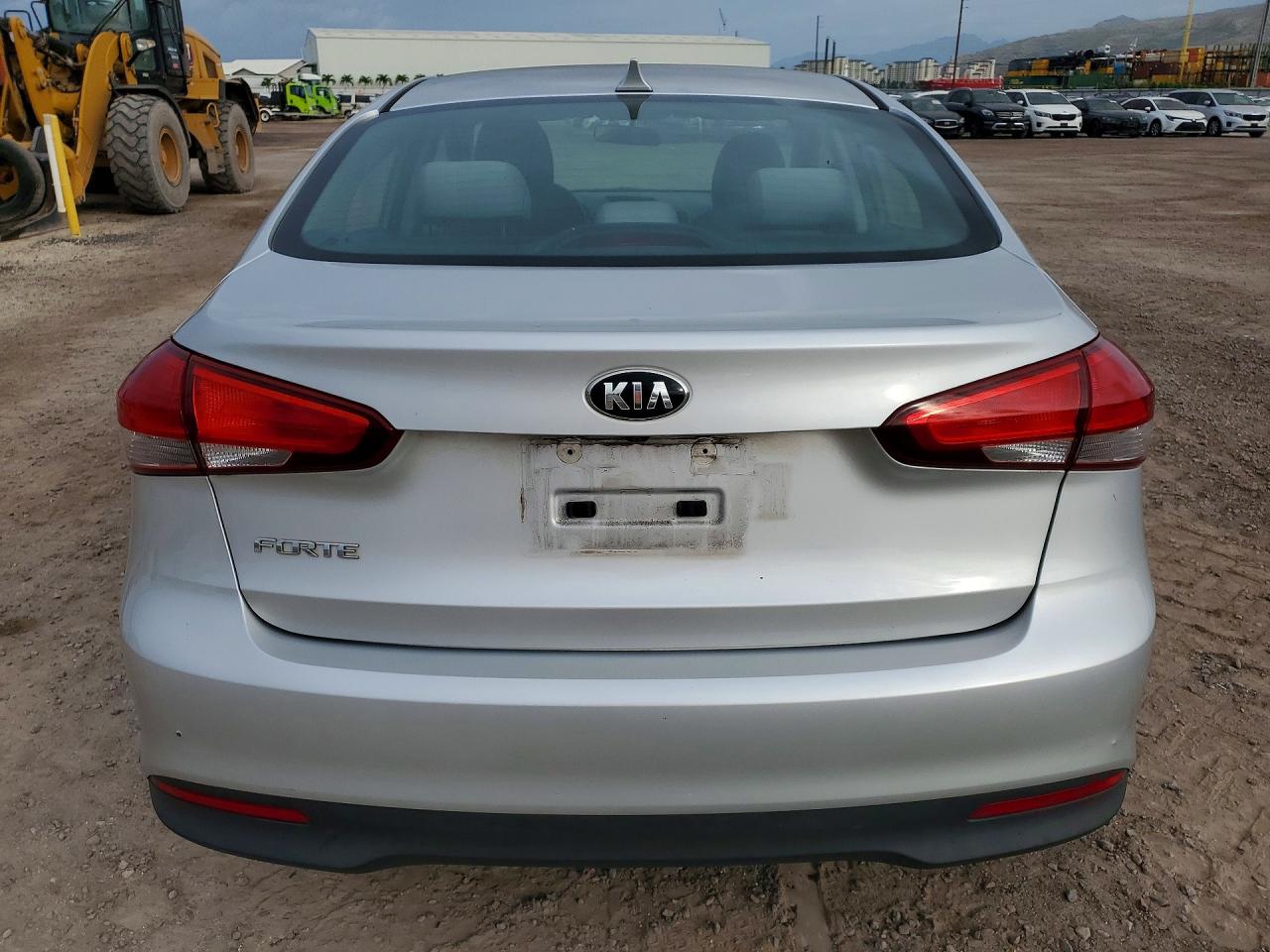 2017 KIA FORTE LX photo 6