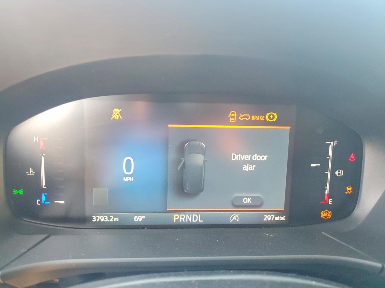 2025 FORD ESCAPE ST LINE photo 9