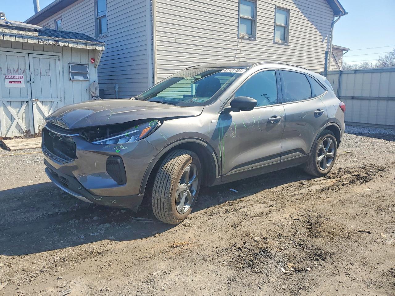 2025 FORD ESCAPE