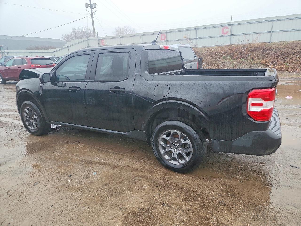 2024 FORD MAVERICK XLT photo 4