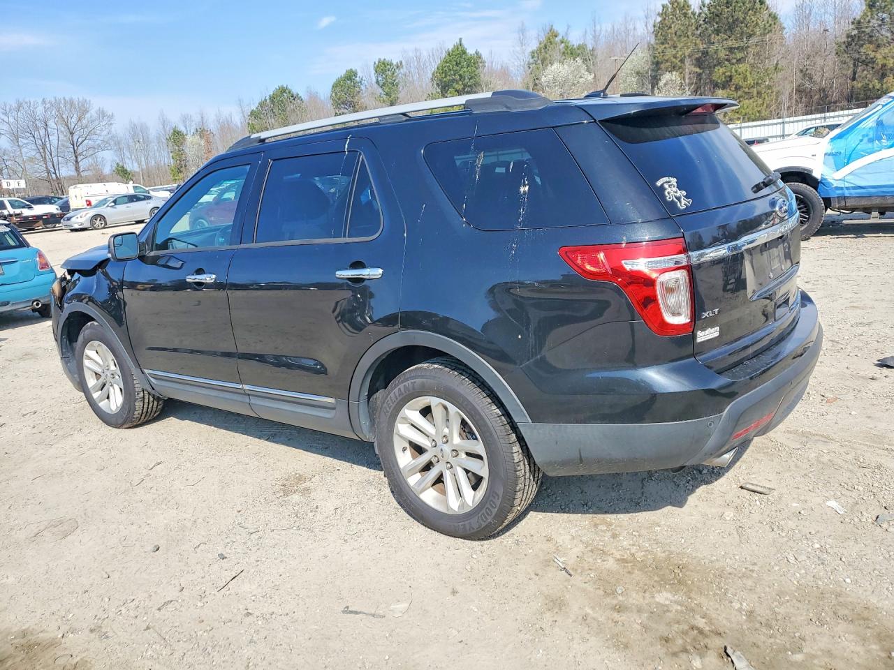 2013 FORD EXPLORER XLT photo 3