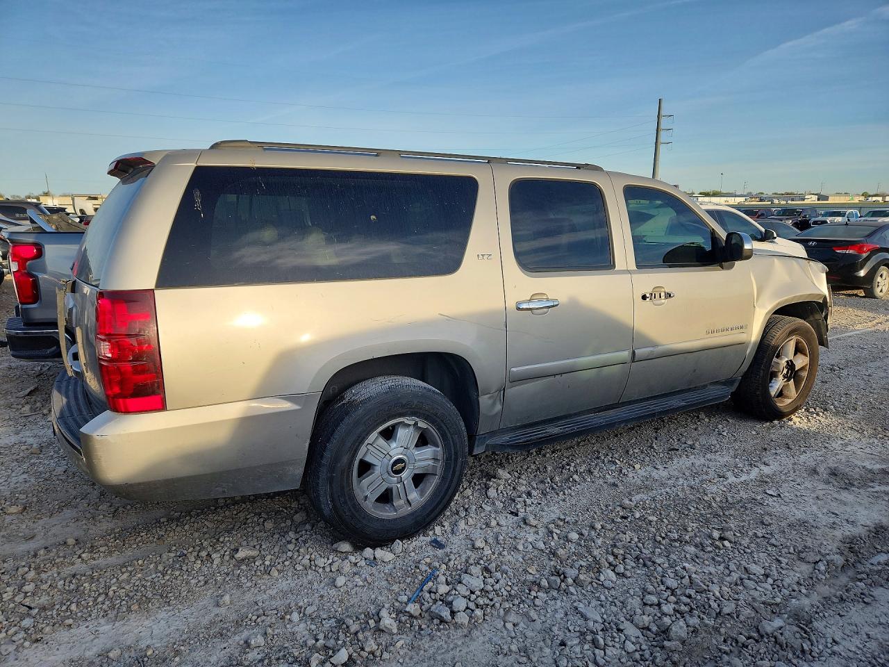 2007 CHEVROLET SUBURBAN C1500 photo 7