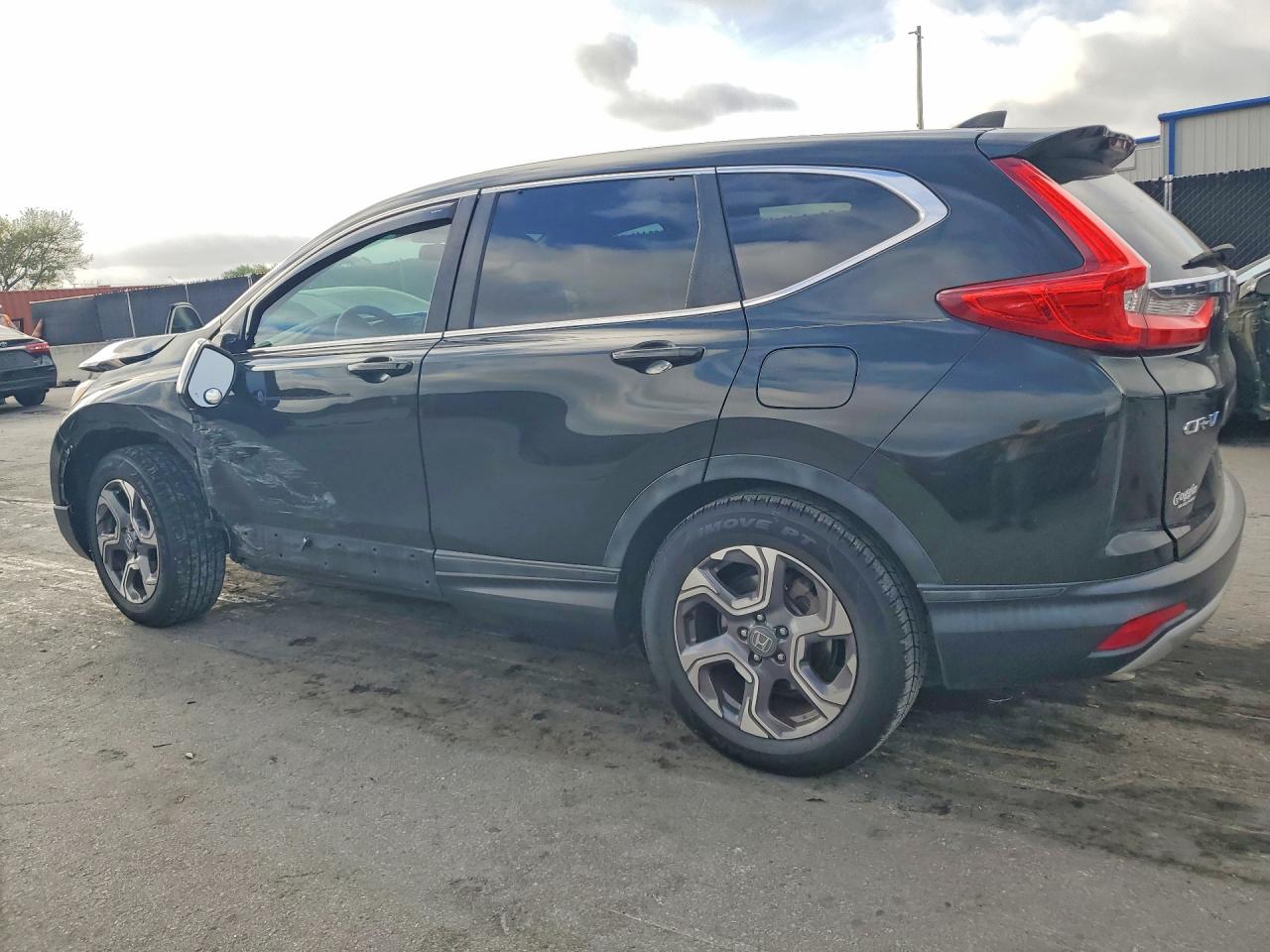 2017 HONDA CR-V EX photo 2