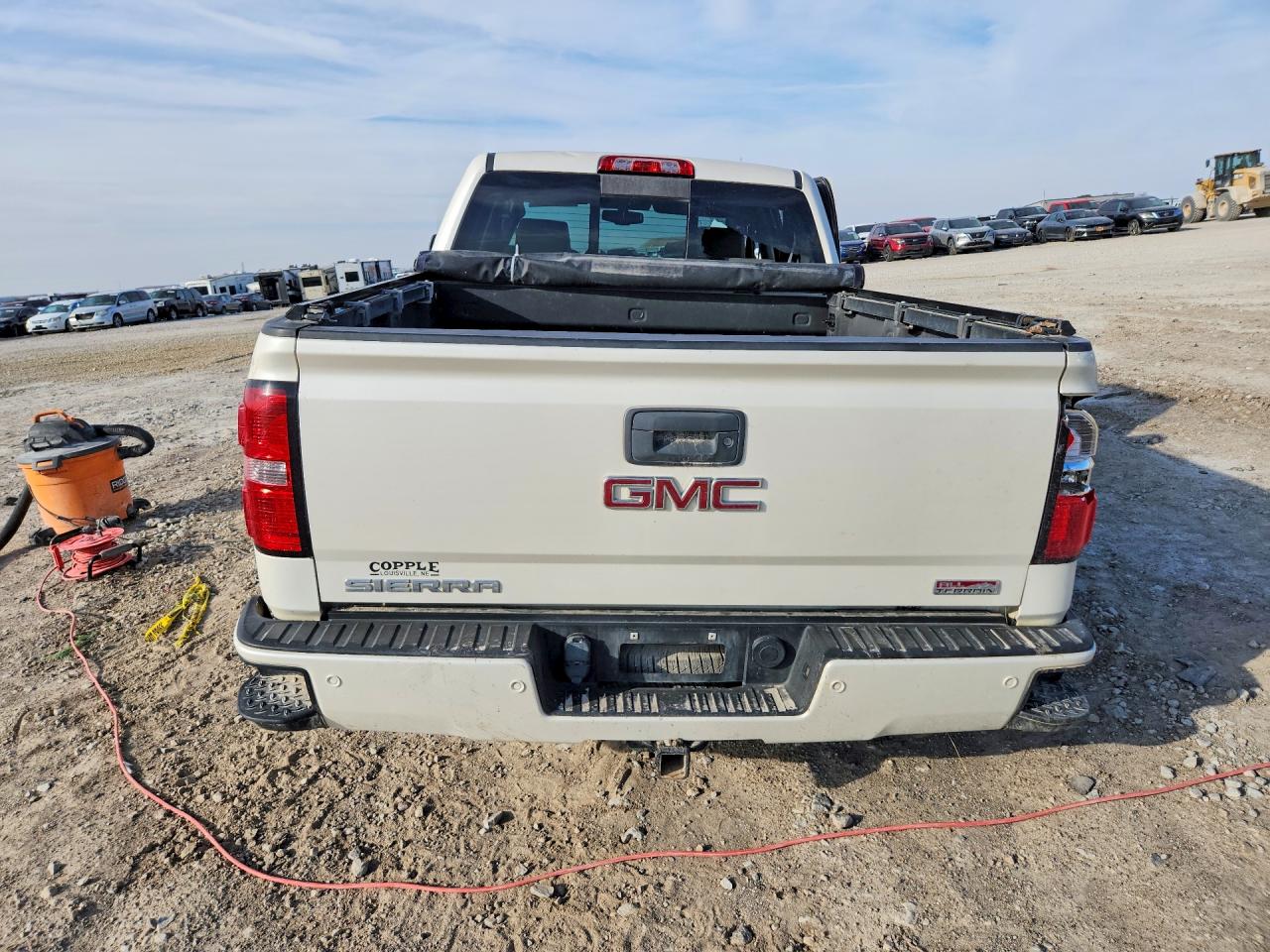 2015 GMC SIERRA K1500 SLE photo 16