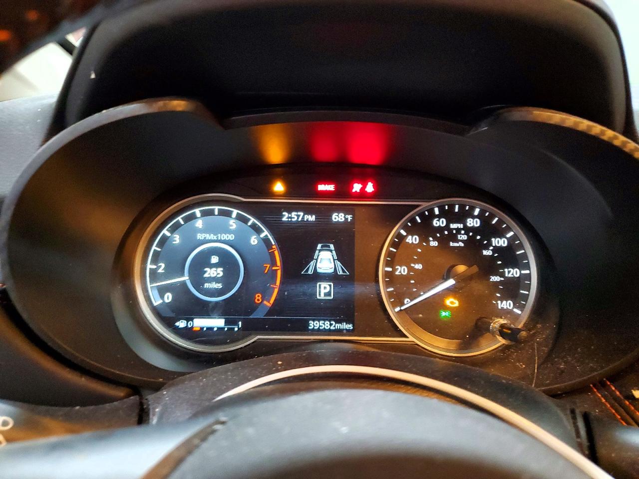 2021 NISSAN VERSA SR photo 17