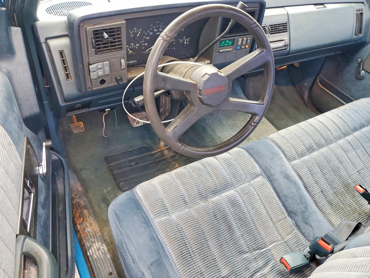 1992 CHEVROLET GMT-400 C1500 photo 15