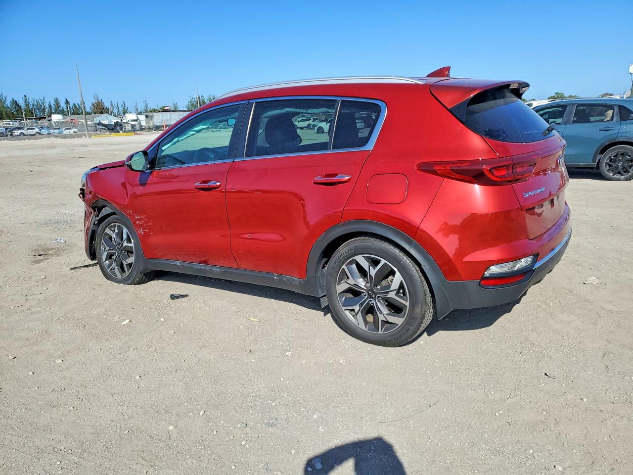 2021 KIA SPORTAGE EX photo 3