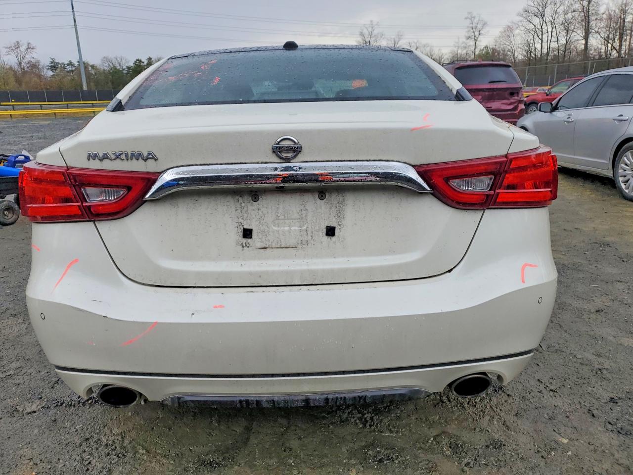 2017 NISSAN MAXIMA PLATINUM photo 16