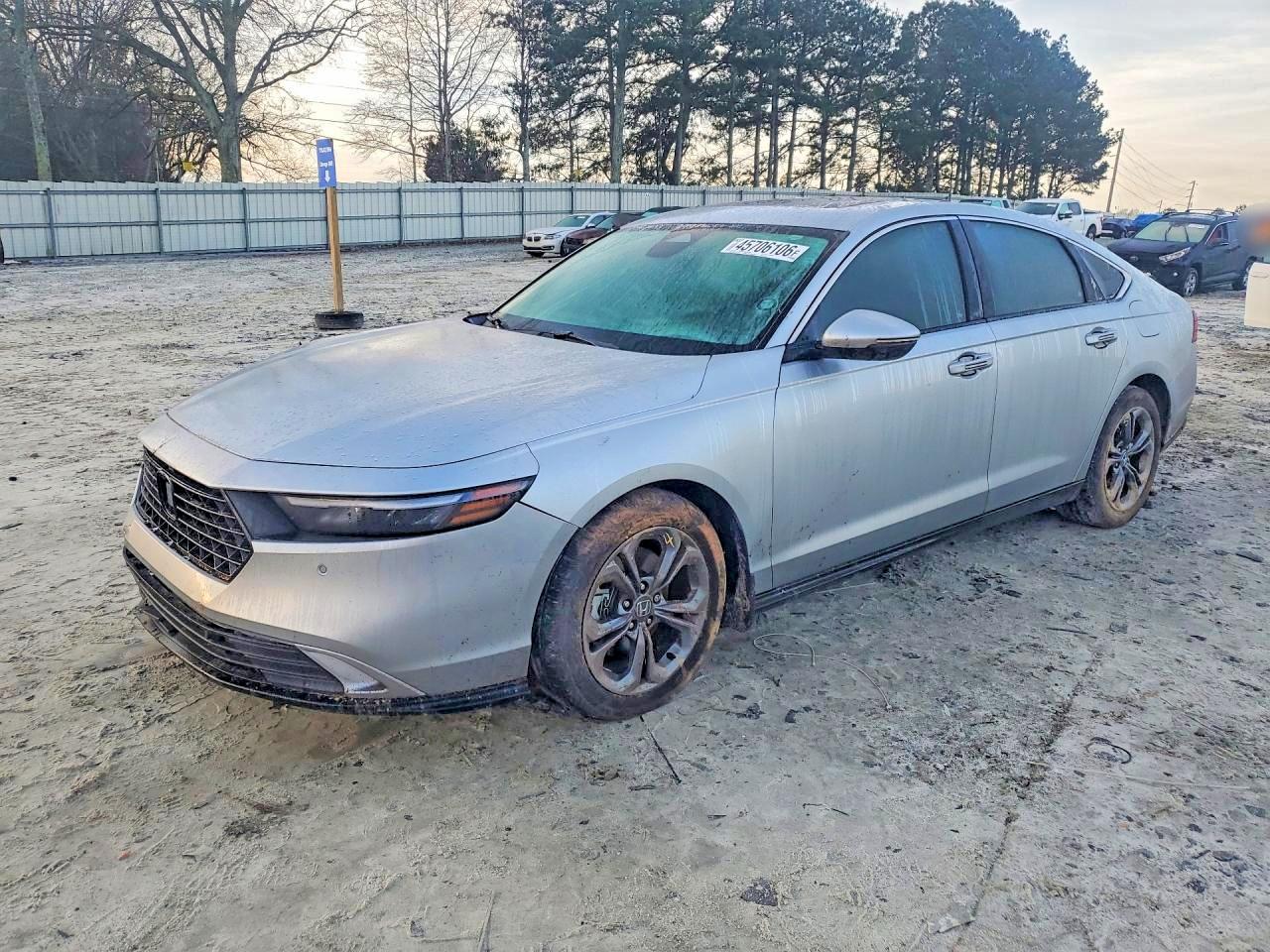 2025 HONDA ACCORD
