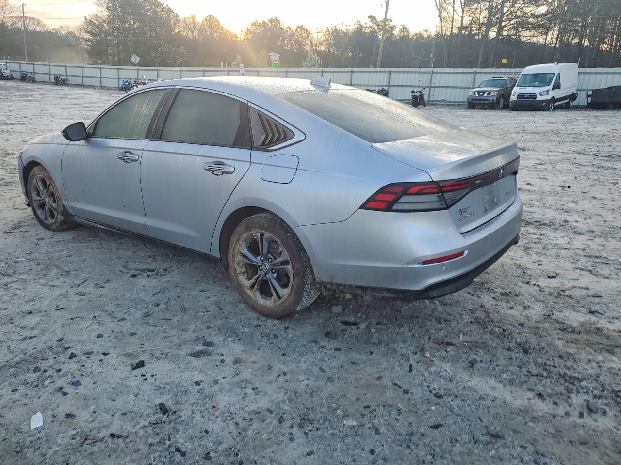2025 HONDA ACCORD HYBRID EXL photo 3