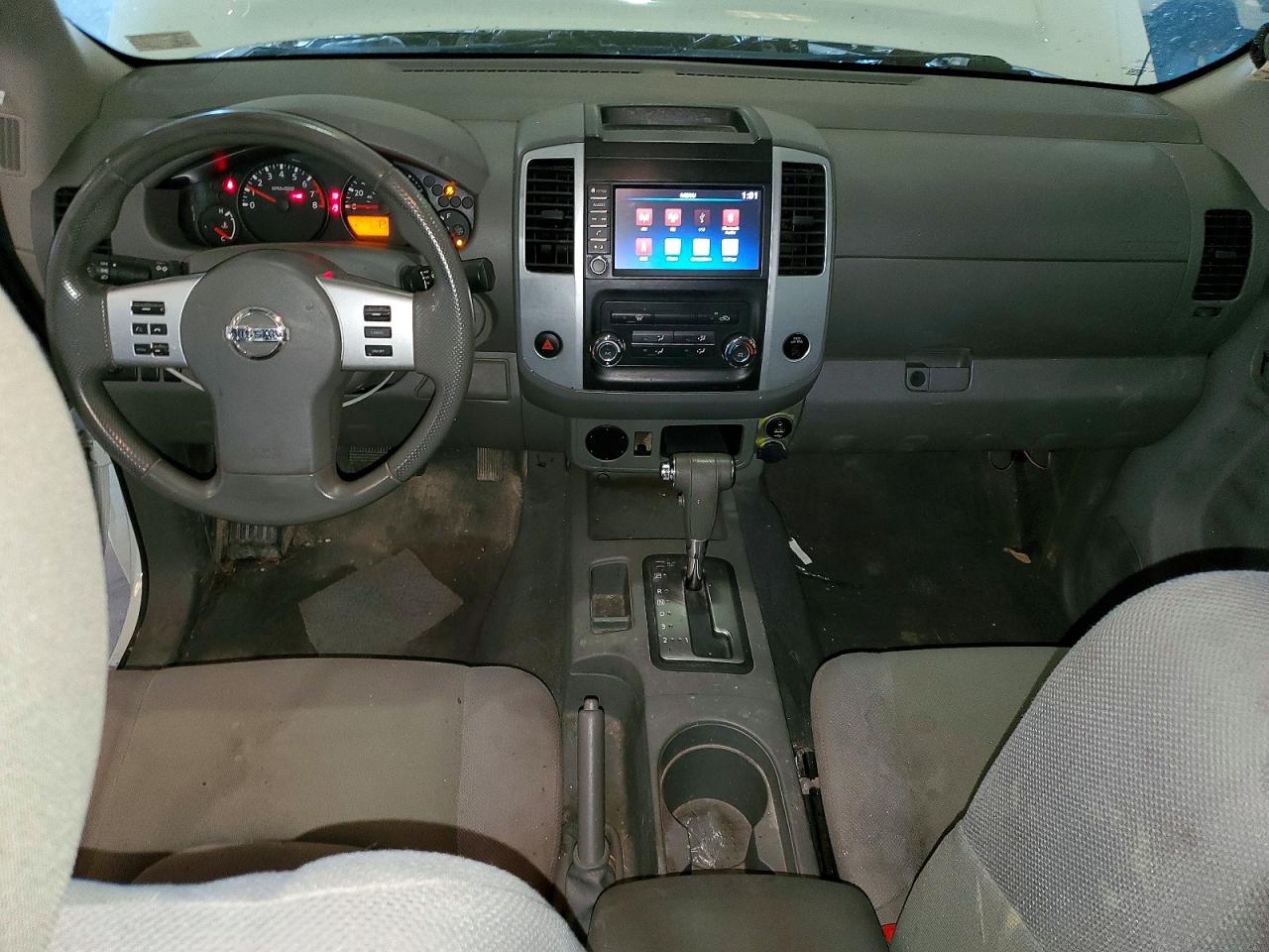 2019 NISSAN FRONTIER S photo 22