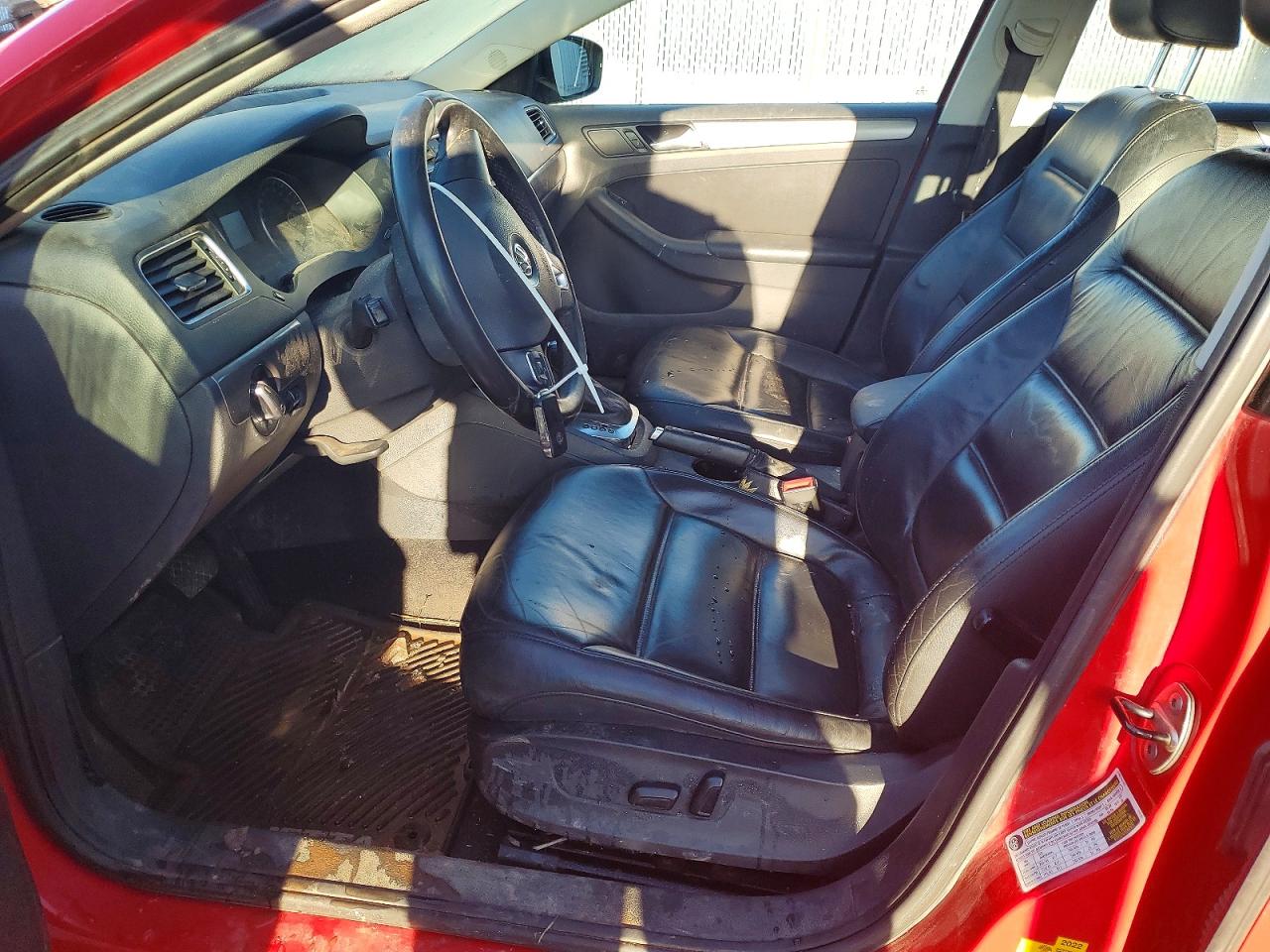 2014 VOLKSWAGEN JETTA TDI photo 19
