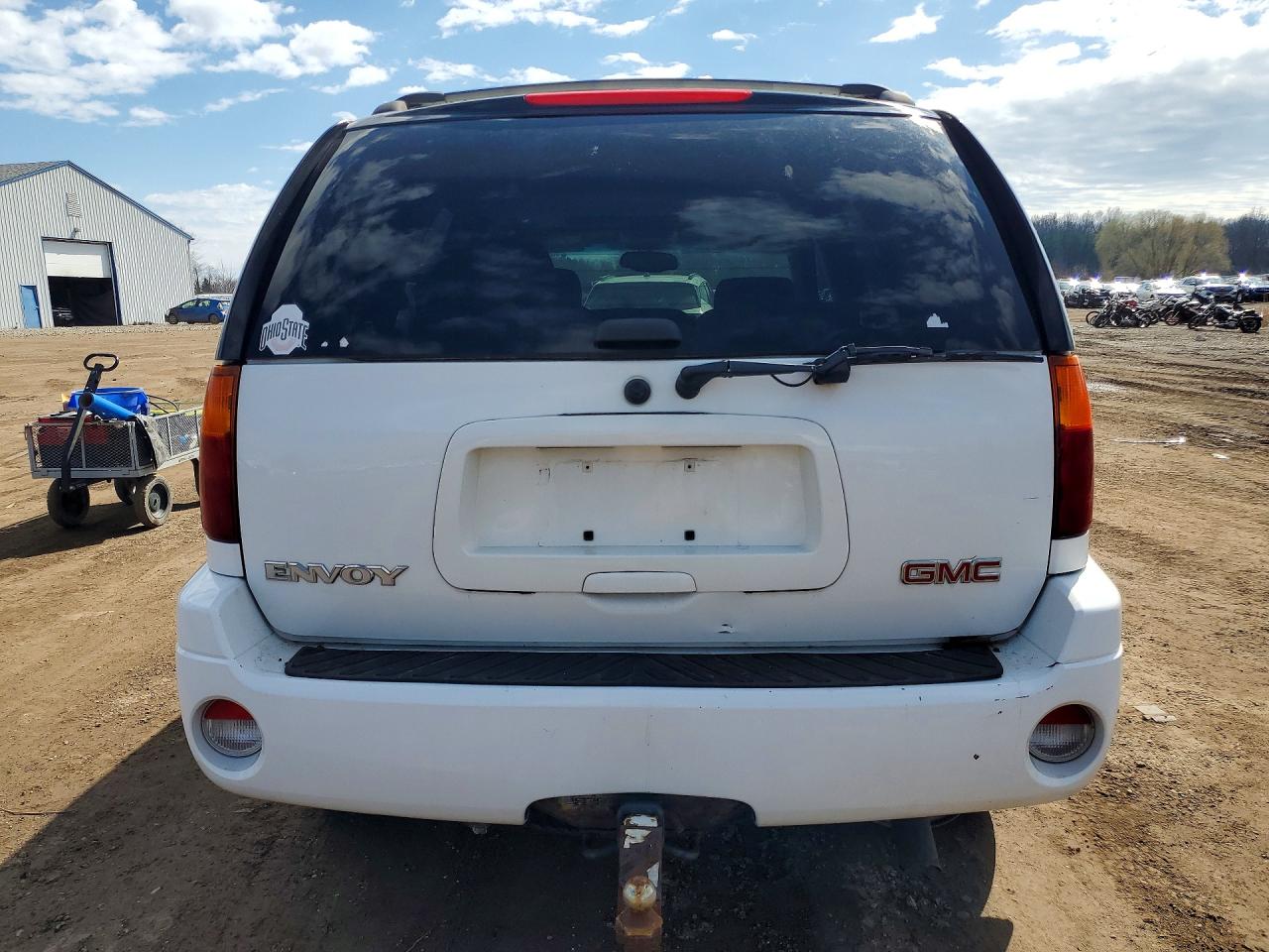 2003 GMC ENVOY photo 6