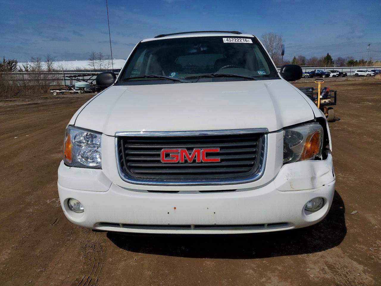 2003 GMC ENVOY photo 5