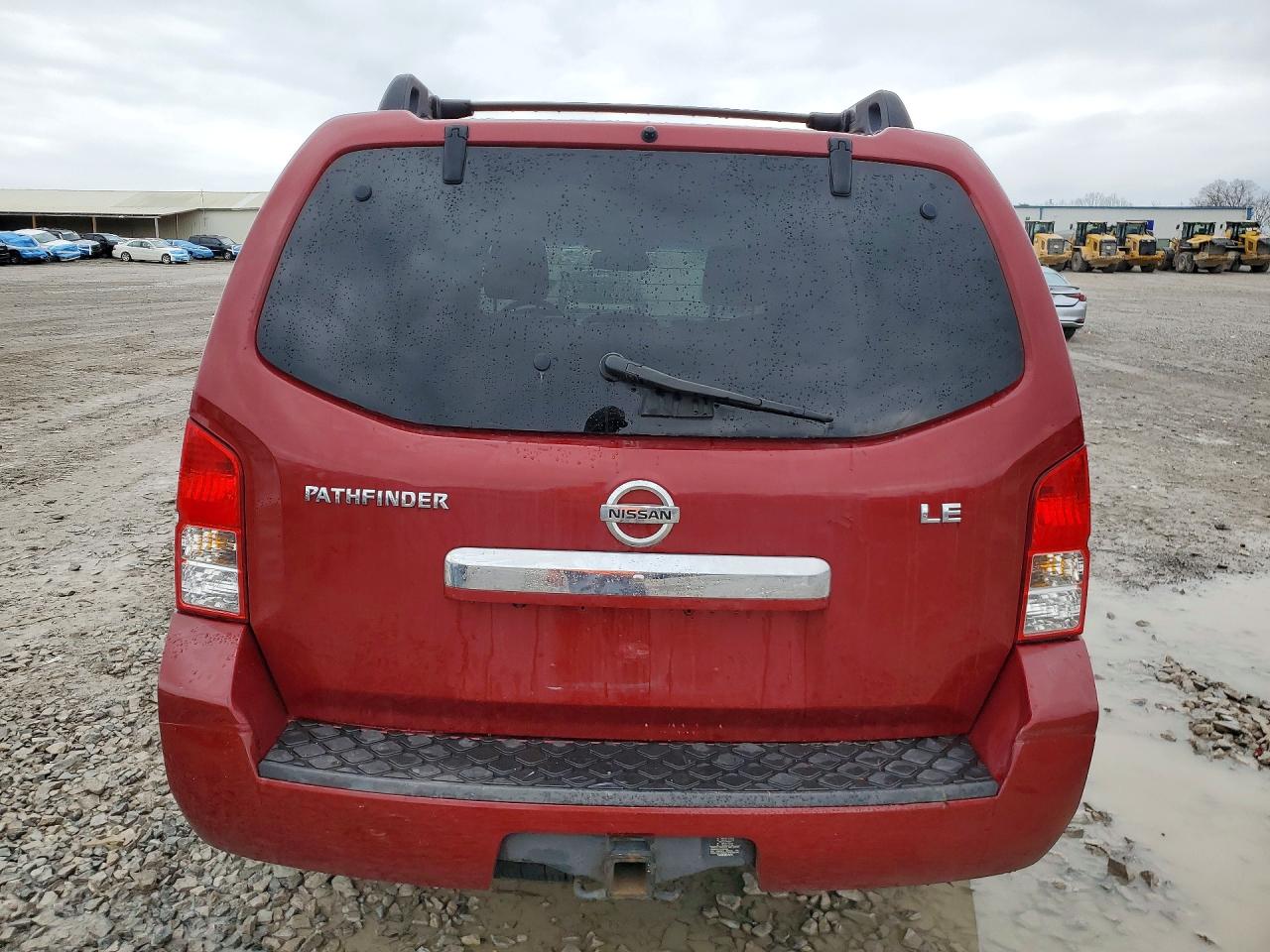 2011 NISSAN PATHFINDER S photo 11