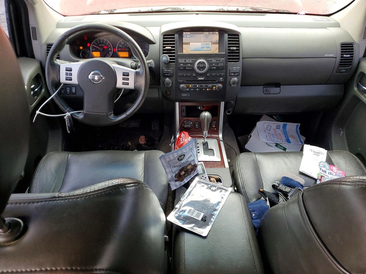 2011 NISSAN PATHFINDER S photo 15