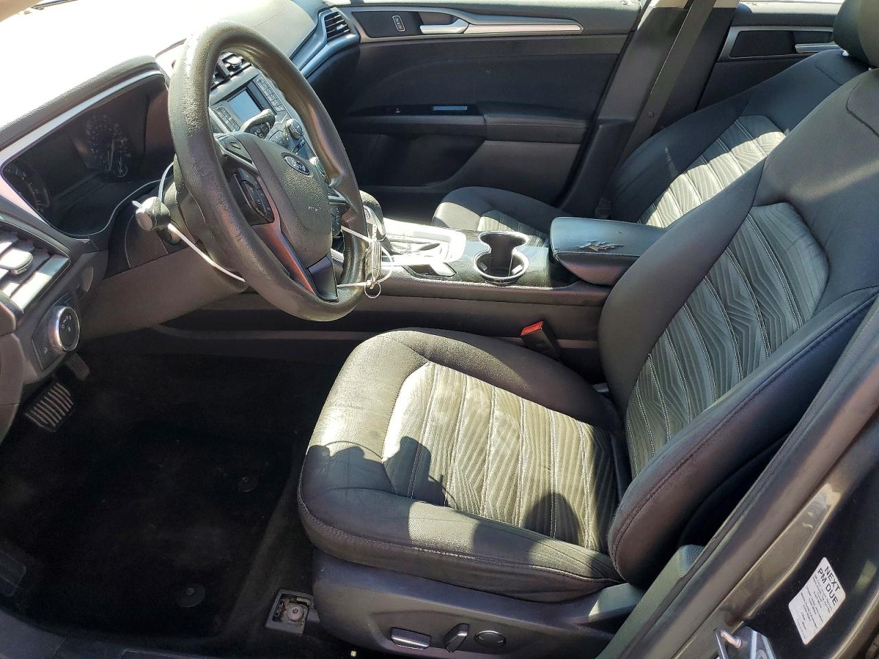2016 FORD FUSION SE photo 13