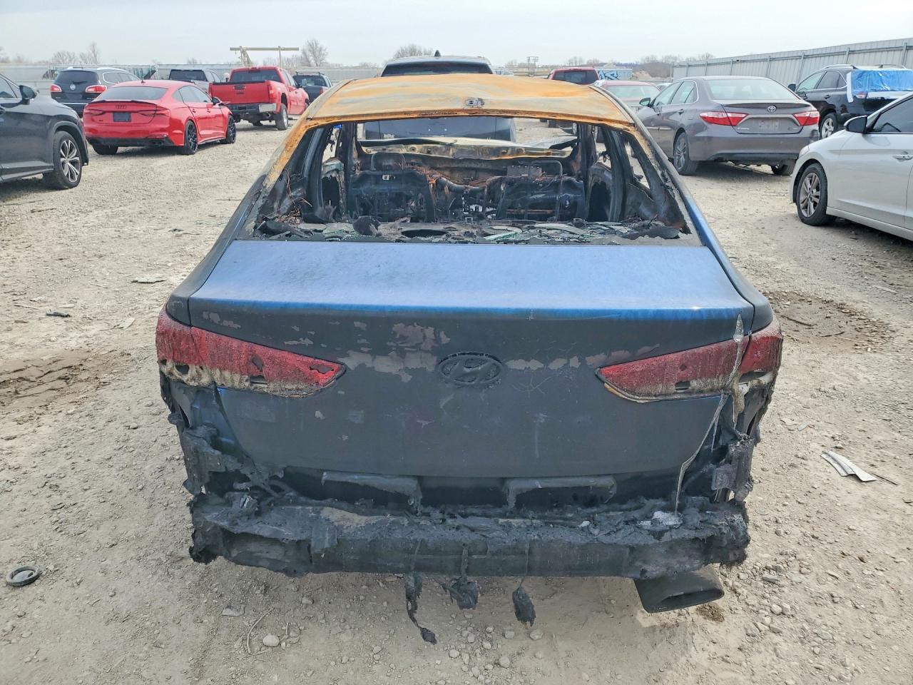 2018 HYUNDAI SONATA SEL photo 6