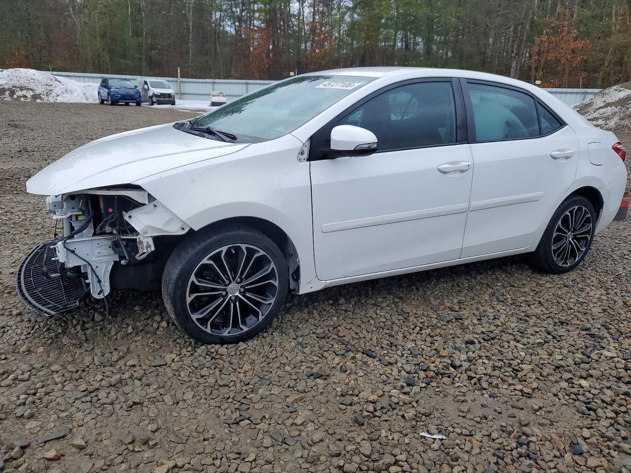 2016 TOYOTA COROLLA