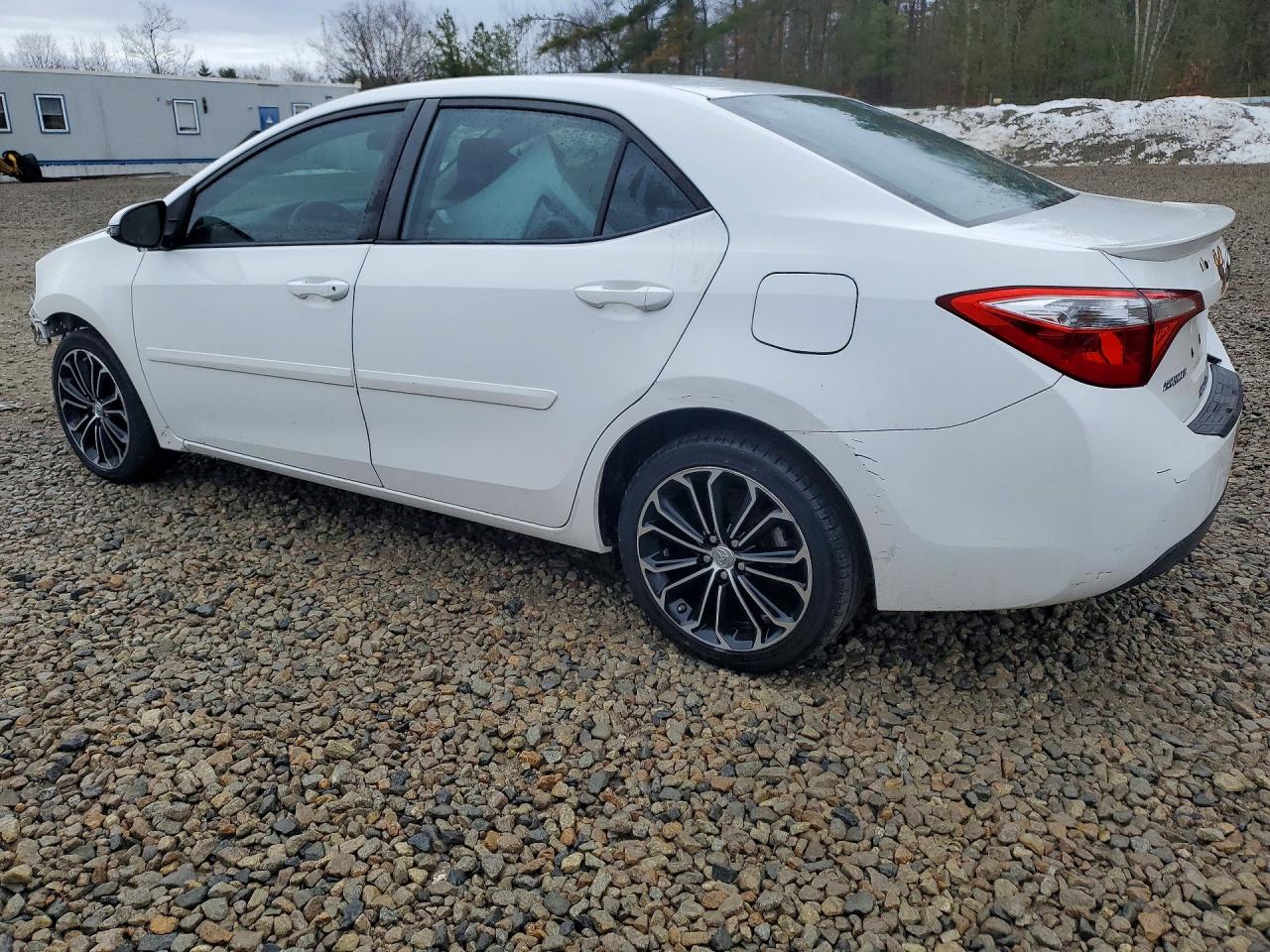 2016 TOYOTA COROLLA S PLUS photo 2