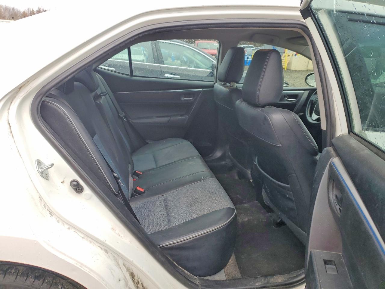 2016 TOYOTA COROLLA S PLUS photo 10