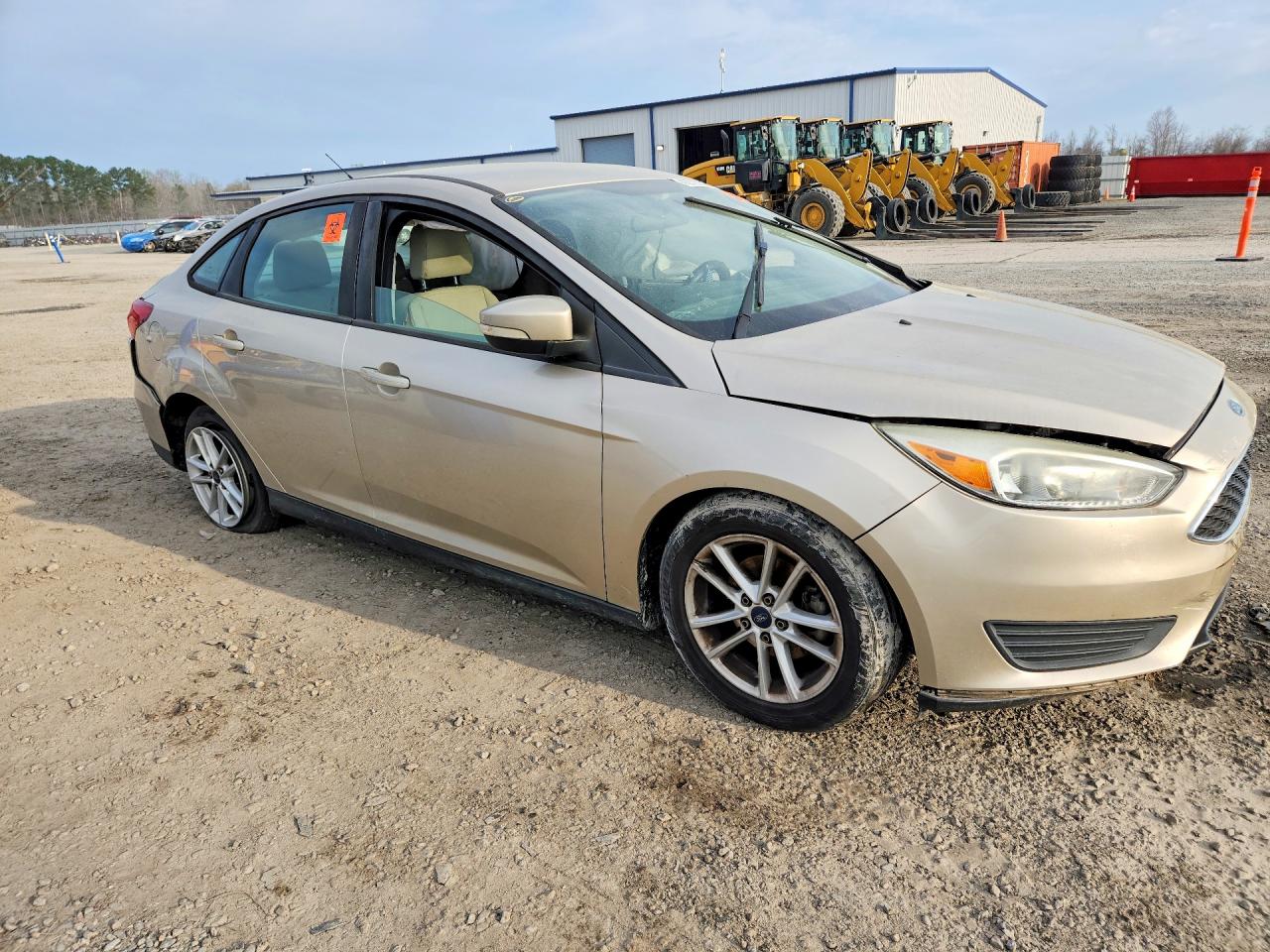 2017 FORD FOCUS SE photo 7