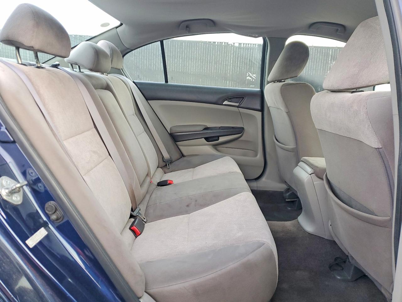 2010 HONDA ACCORD LX photo 10